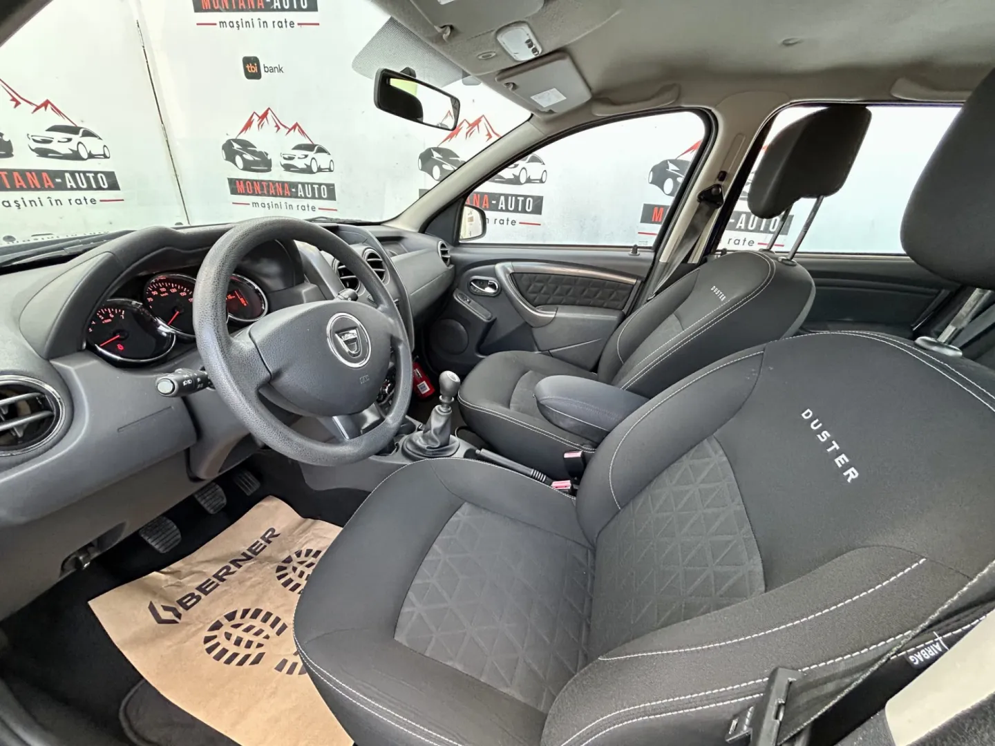 Cumpara/ Vinde online Dacia Duster 2015 SH, la cel mai bun pret pentru tine!