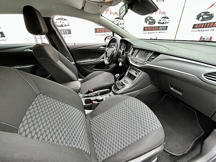 Cumpără / Vinde Opel Astra 2021 SH, la cel mai bun pret pentru tine!