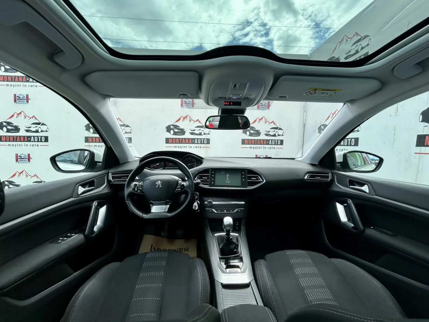 Cumpara/ Vinde online Peugeot 308 2016 SH, la cel mai bun pret pentru tine!
