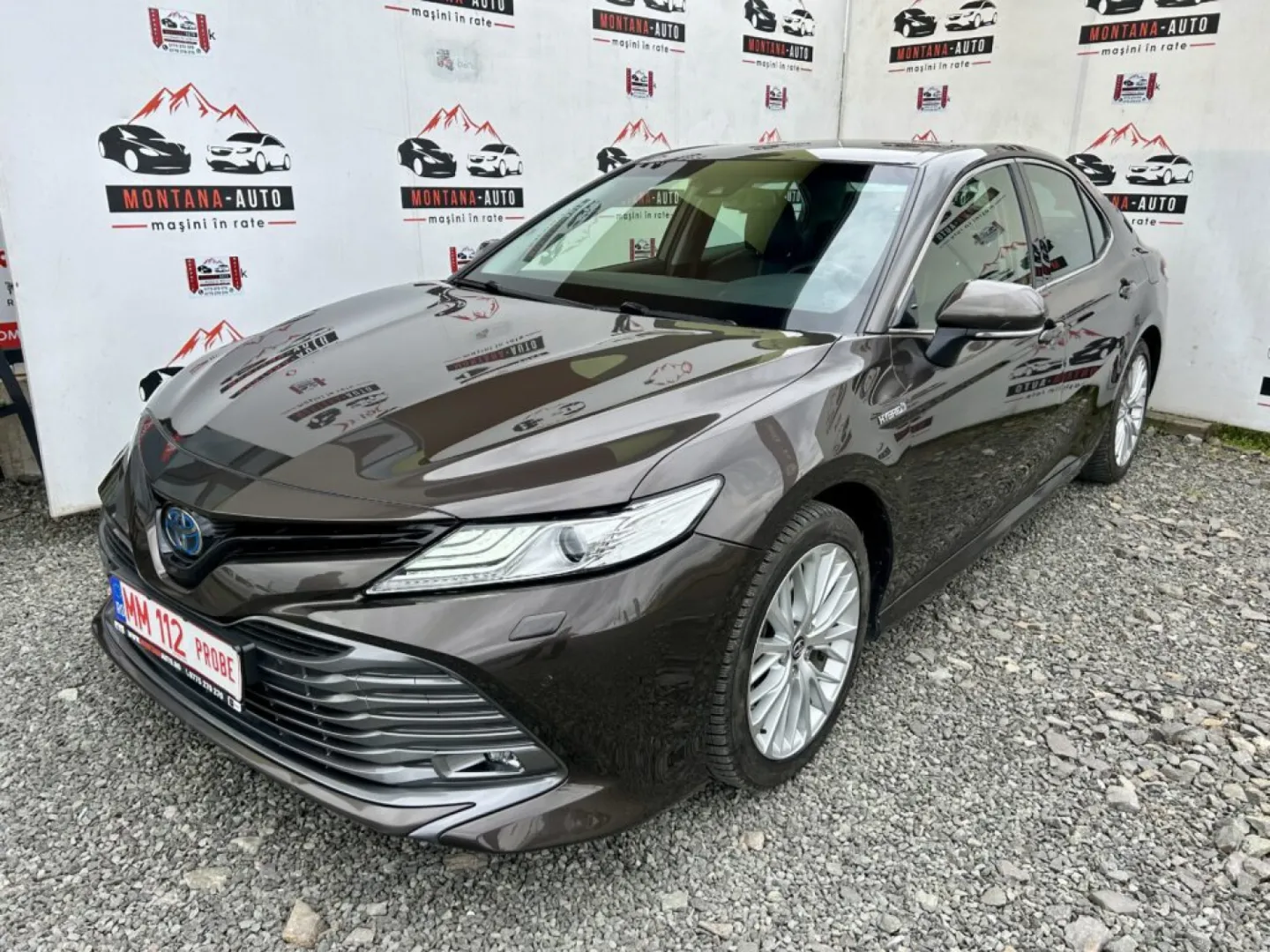 Cumpara/ Vinde online Toyota Camry 2019 SH, la cel mai bun pret pentru tine!