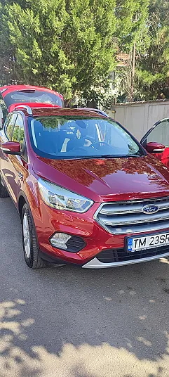 Cumpără / Vinde Ford Kuga 2017 SH, la cel mai bun pret pentru tine!