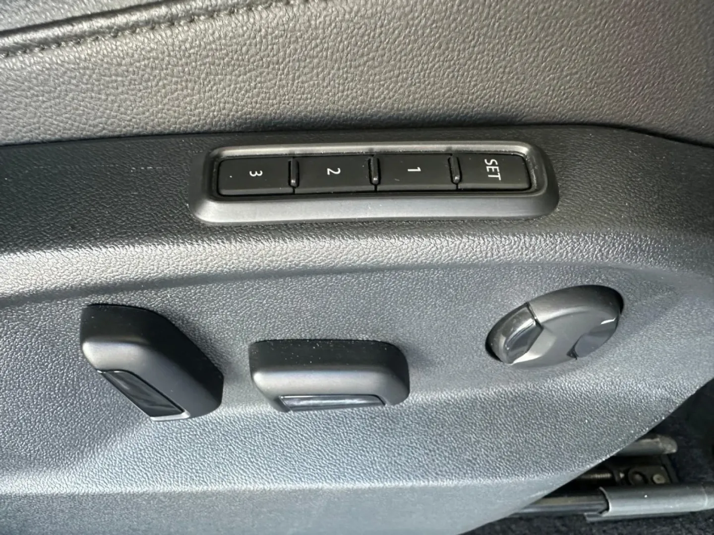 Cumpara/ Vinde online Volkswagen Tiguan 2018 SH, la cel mai bun pret pentru tine!