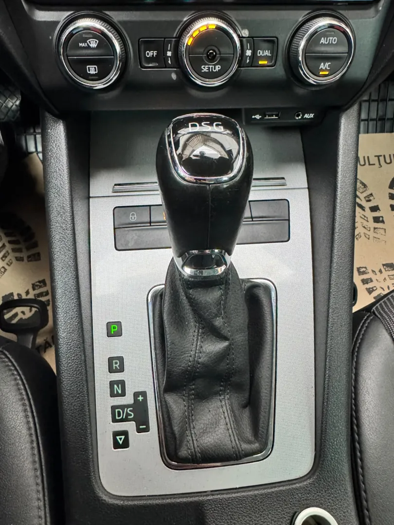 Cumpara/ Vinde online Skoda Octavia 2014 SH, la cel mai bun pret pentru tine!