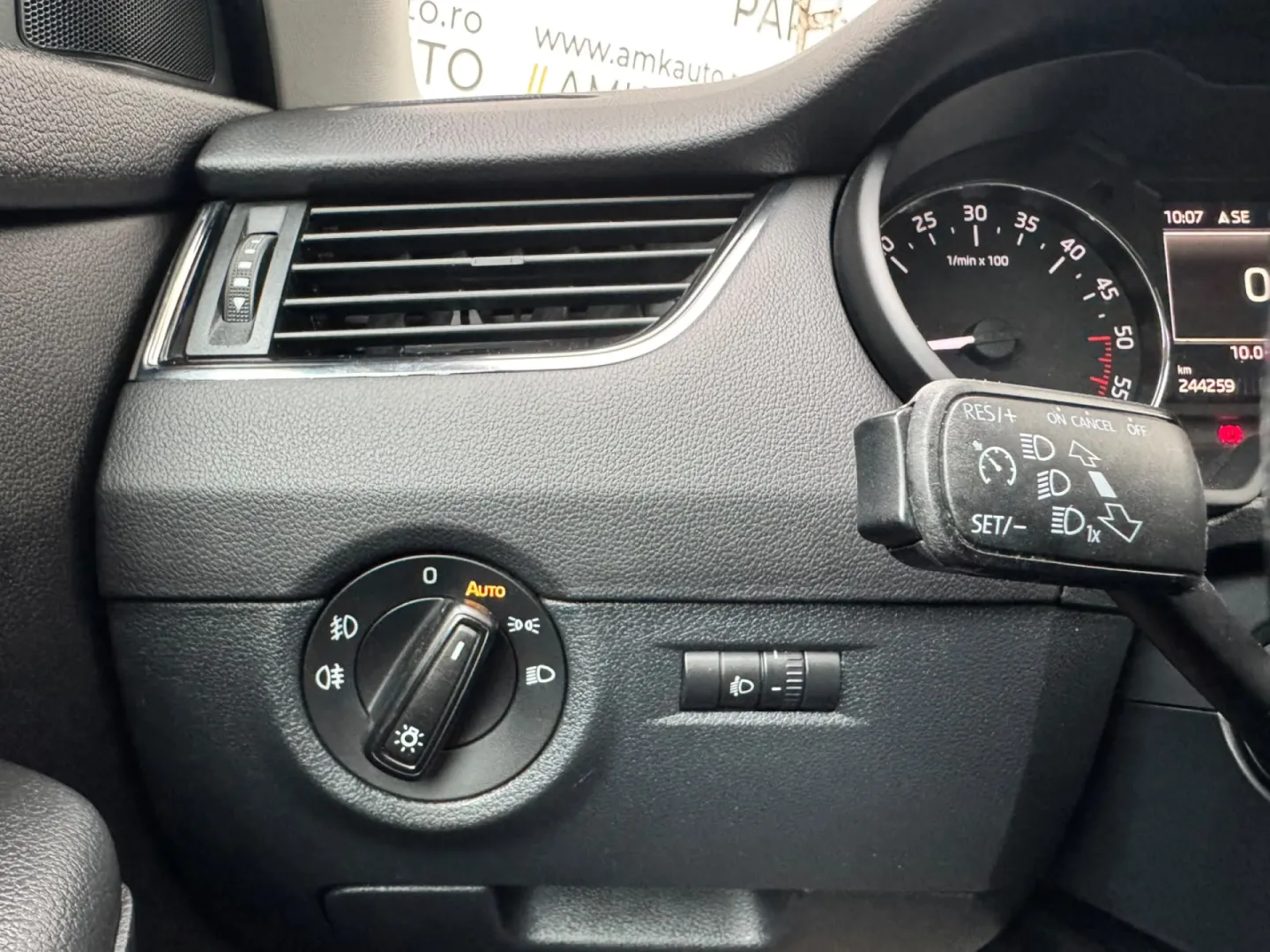 Cumpara/ Vinde online Skoda Octavia 2014 SH, la cel mai bun pret pentru tine!