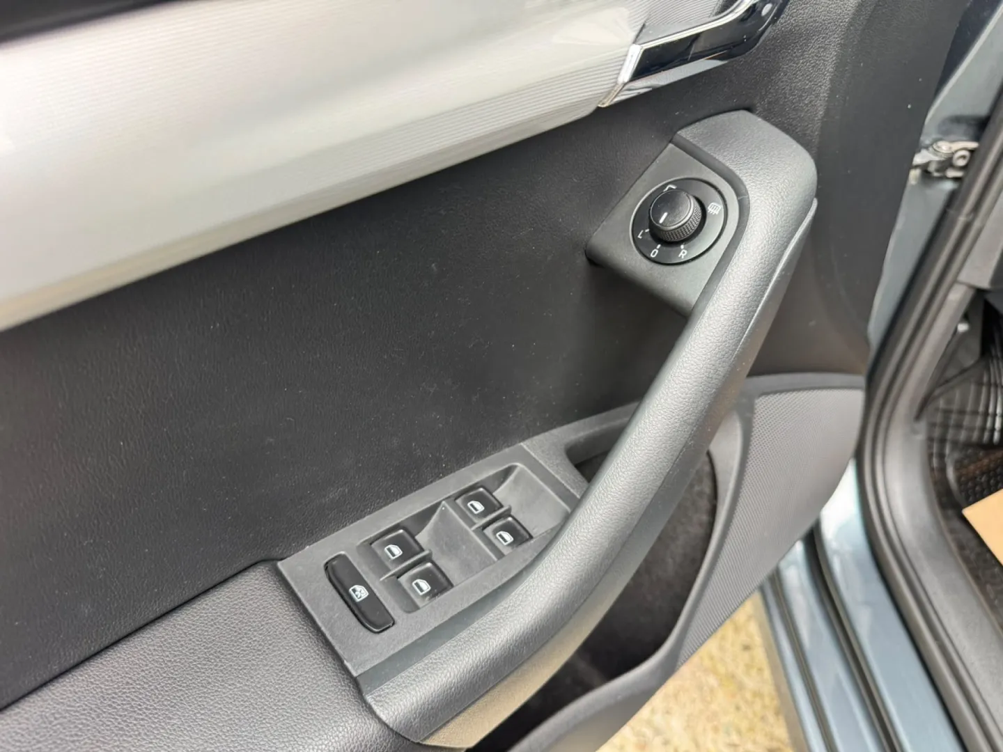 Cumpara/ Vinde online Skoda Octavia 2014 SH, la cel mai bun pret pentru tine!