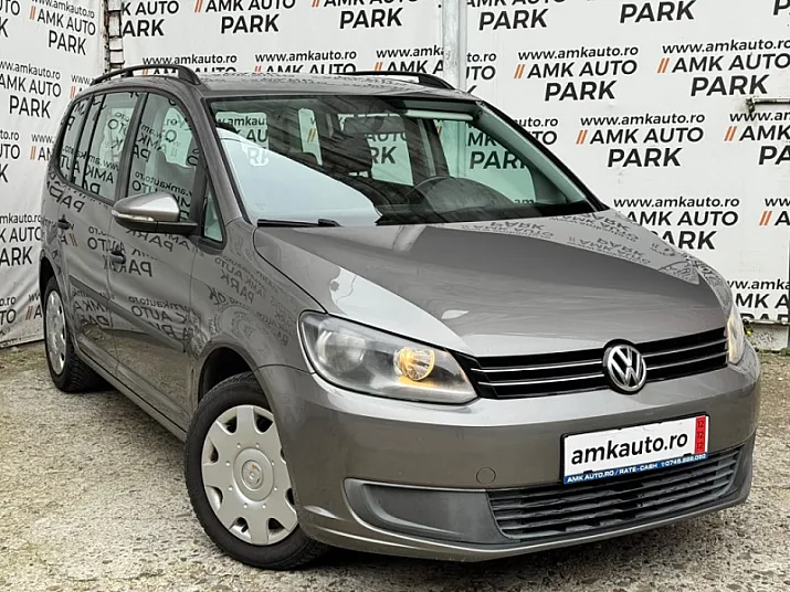 Cumpără / Vinde Volkswagen Touran 2010 SH, la cel mai bun pret pentru tine!