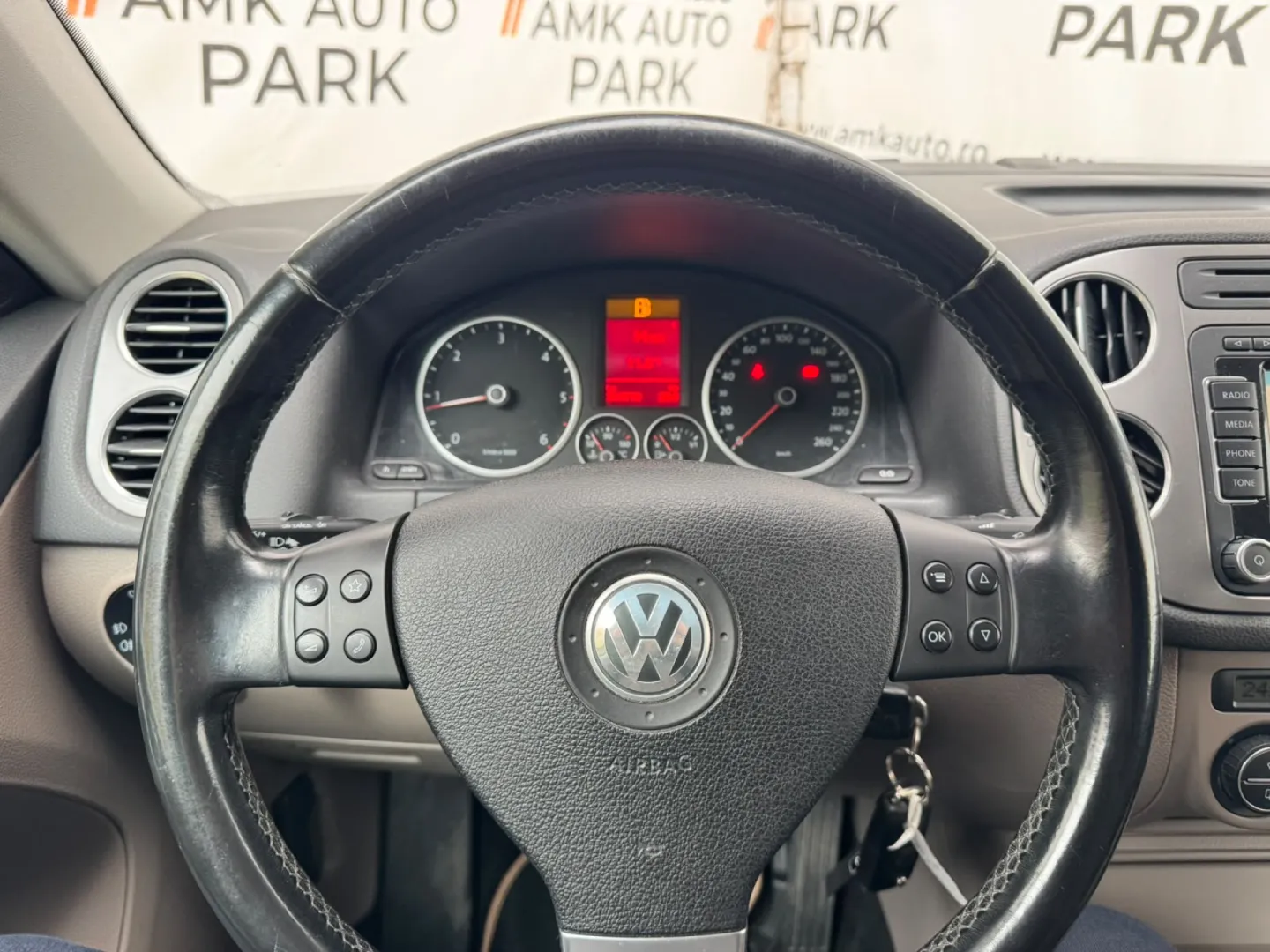 Cumpara/ Vinde online Volkswagen Tiguan 2008 SH, la cel mai bun pret pentru tine!