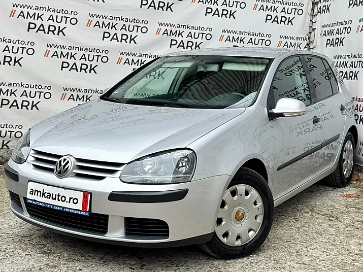Cumpără / Vinde Volkswagen Golf 2004 SH, la cel mai bun pret pentru tine!