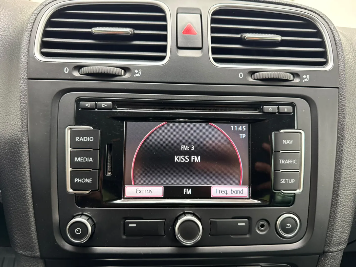 Cumpara/ Vinde online Volkswagen Golf 2010 SH, la cel mai bun pret pentru tine!