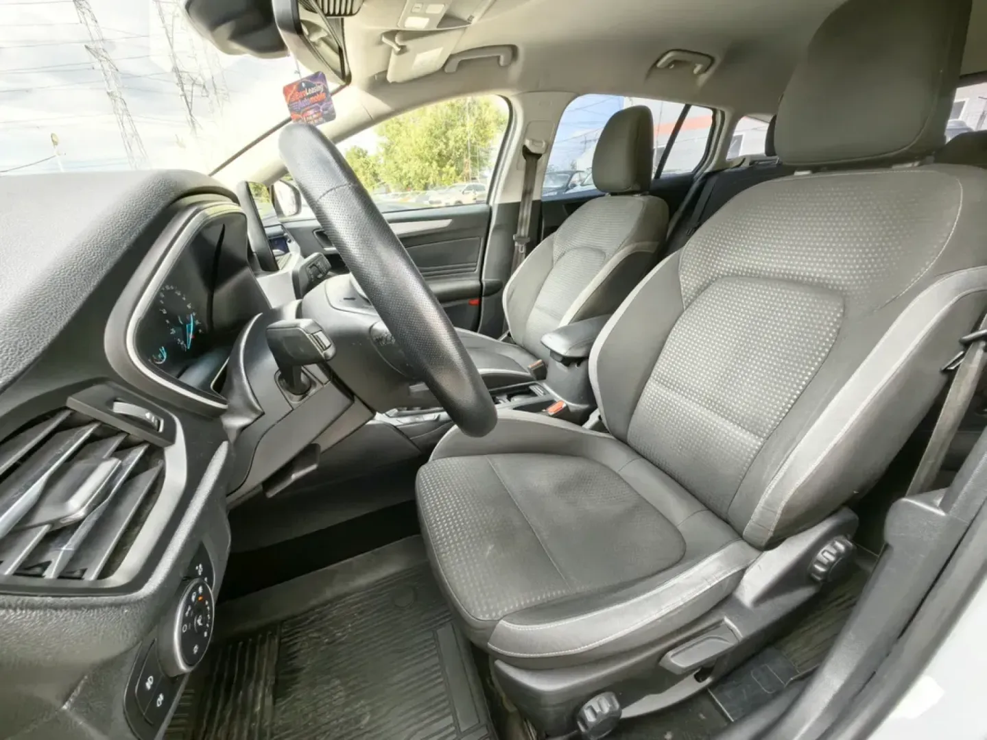 Cumpara/ Vinde online Ford Focus 2020 SH, la cel mai bun pret pentru tine!