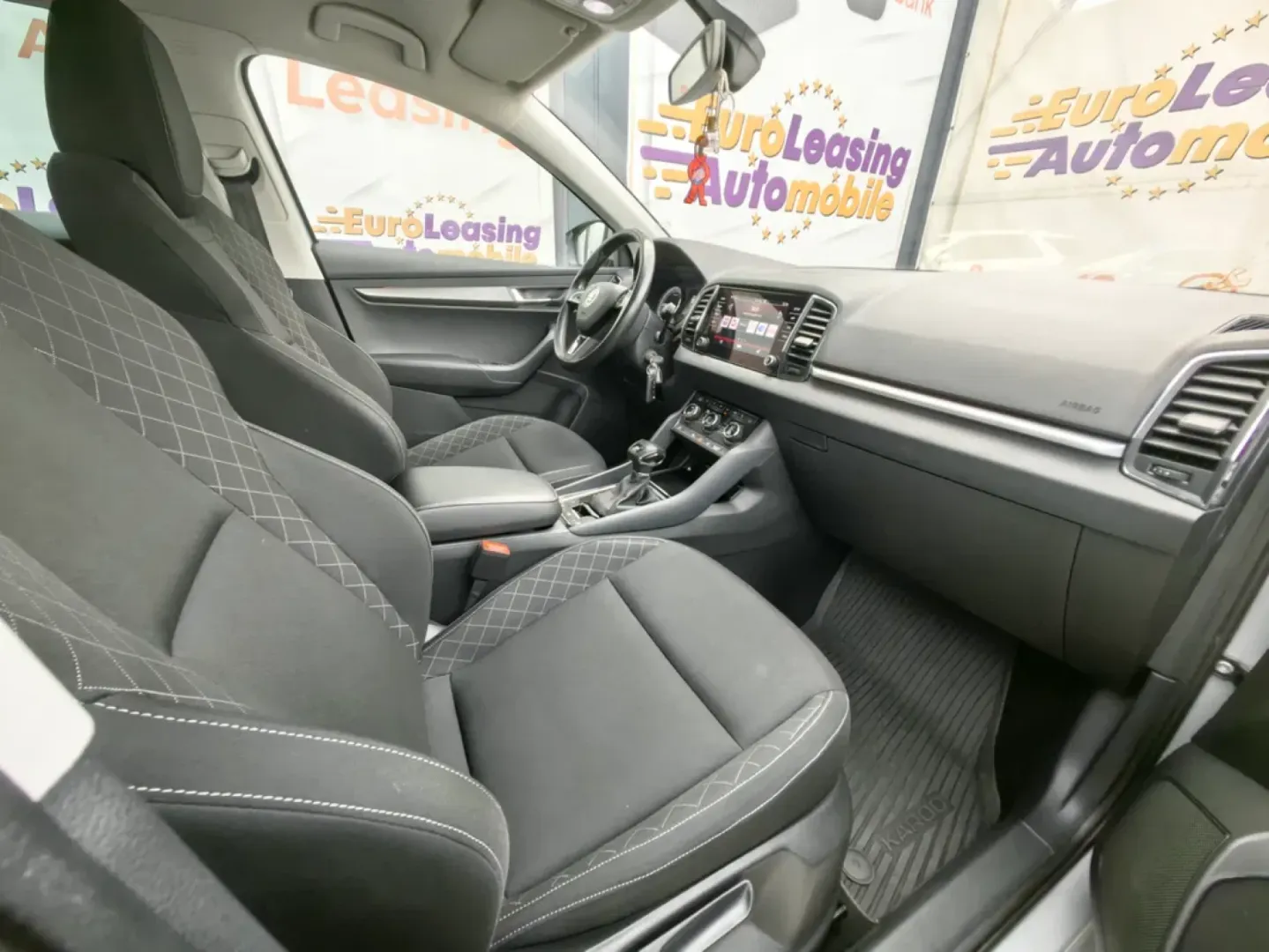 Cumpara/ Vinde online Skoda Karoq 2020 SH, la cel mai bun pret pentru tine!