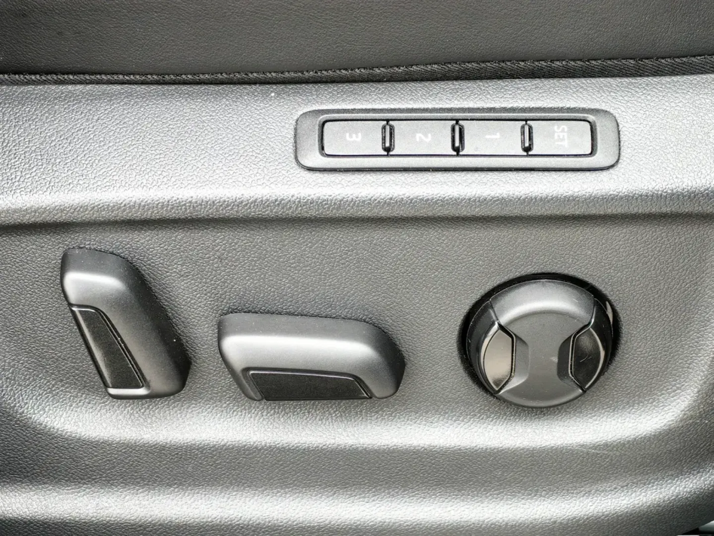 Cumpara/ Vinde online Skoda Kodiaq 2023 SH, la cel mai bun pret pentru tine!