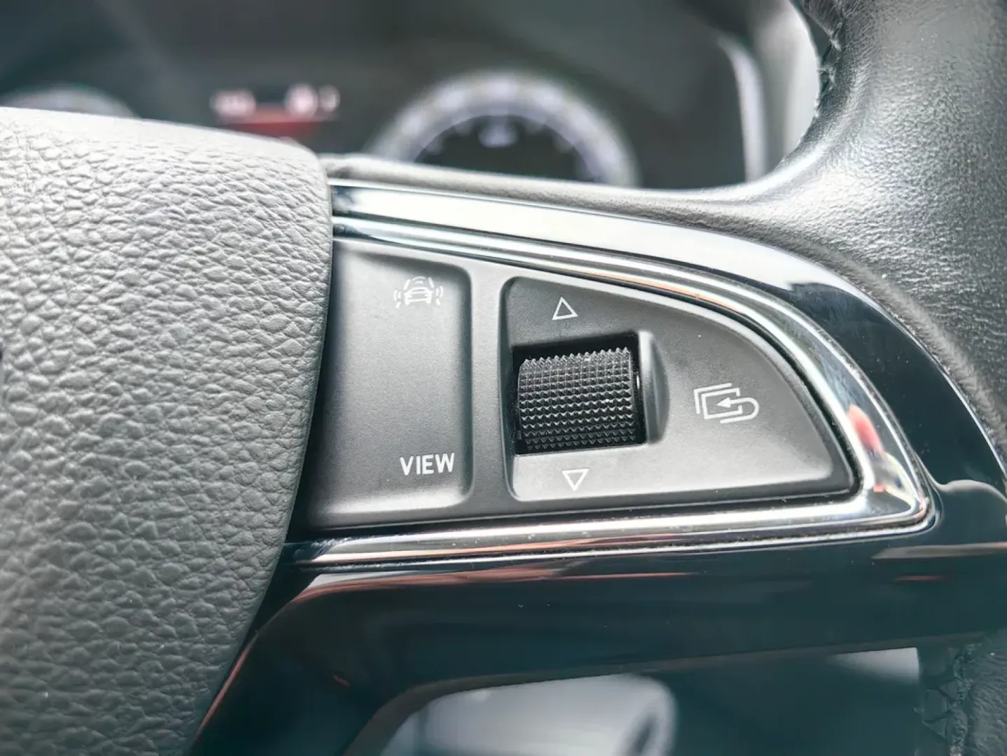Cumpara/ Vinde online Skoda Karoq 2020 SH, la cel mai bun pret pentru tine!