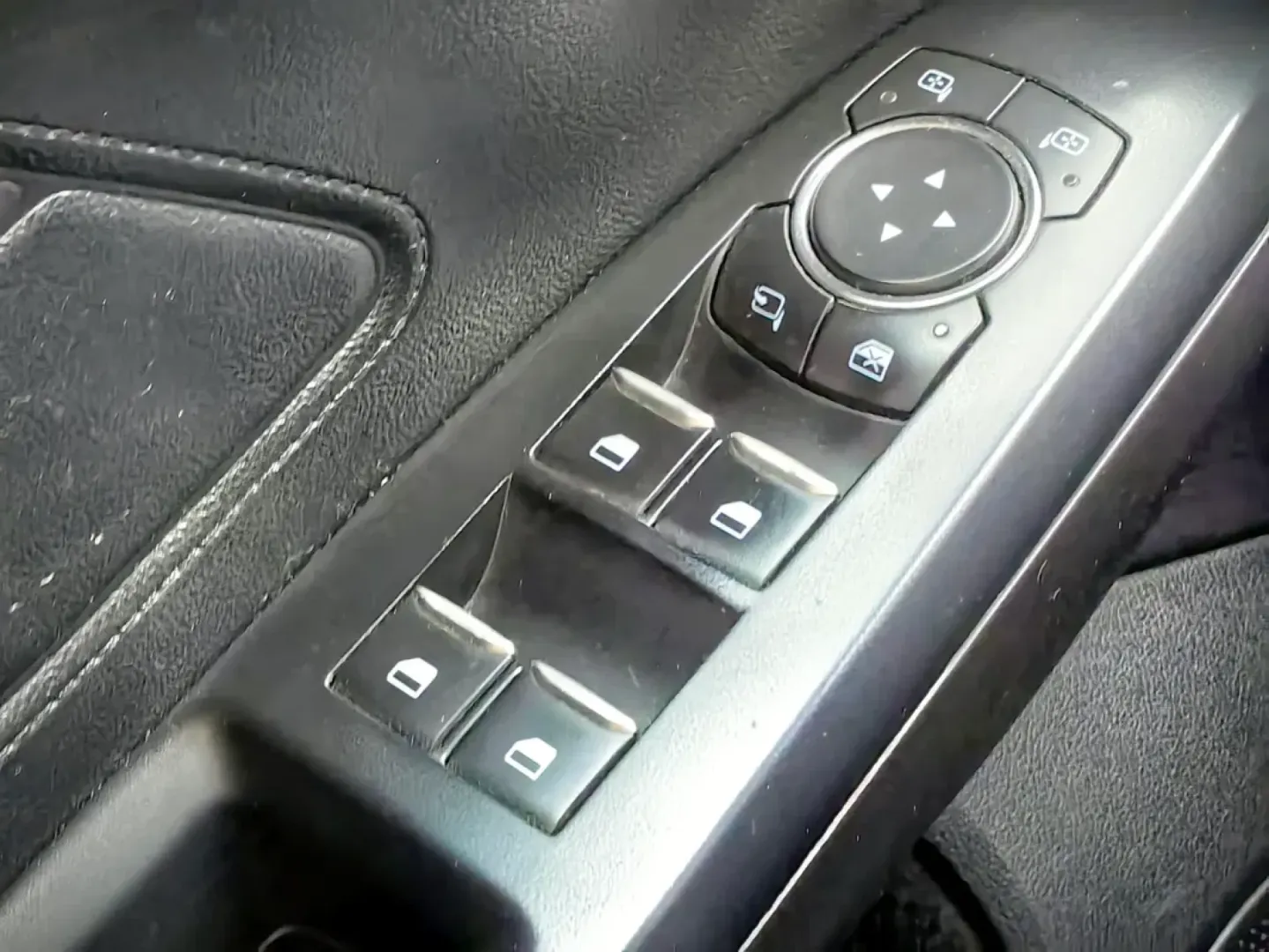 Cumpara/ Vinde online Ford Focus 2020 SH, la cel mai bun pret pentru tine!