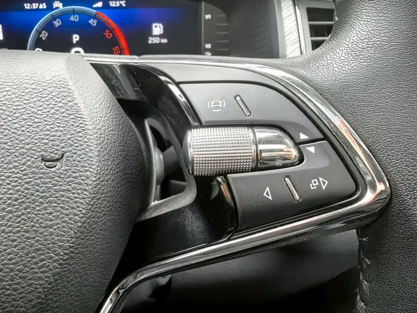 Cumpara/ Vinde online Skoda Kodiaq 2023 SH, la cel mai bun pret pentru tine!