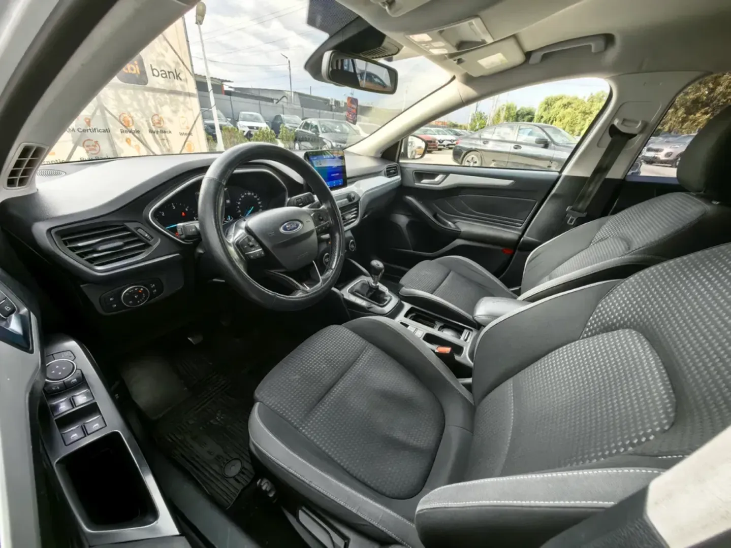 Cumpara/ Vinde online Ford Focus 2020 SH, la cel mai bun pret pentru tine!