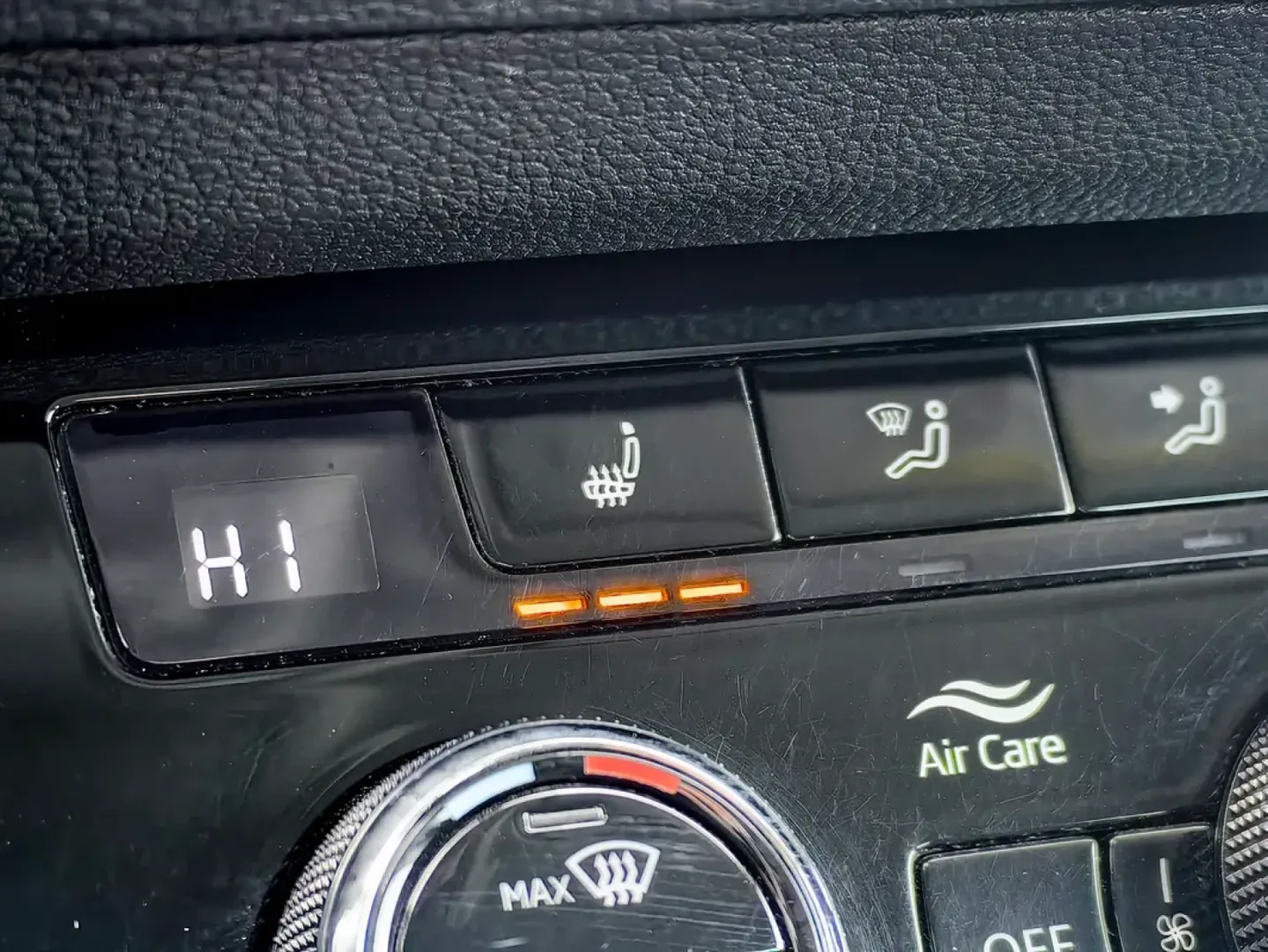Cumpara/ Vinde online Skoda Karoq 2020 SH, la cel mai bun pret pentru tine!