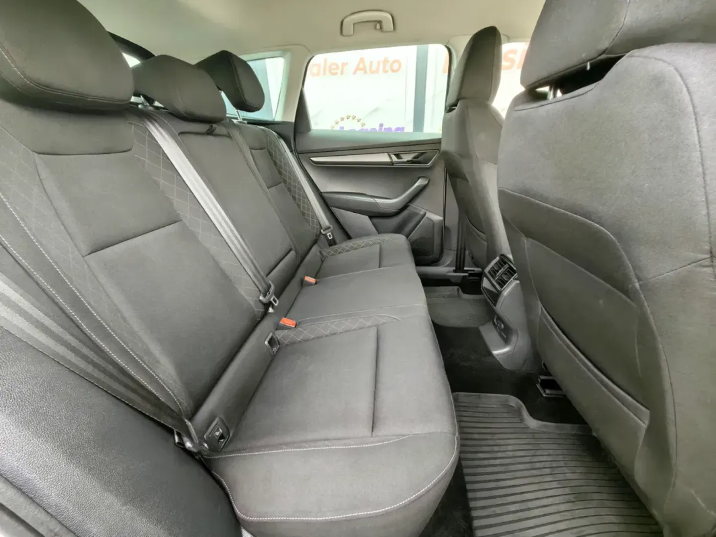 Cumpara/ Vinde online Skoda Karoq 2020 SH, la cel mai bun pret pentru tine!