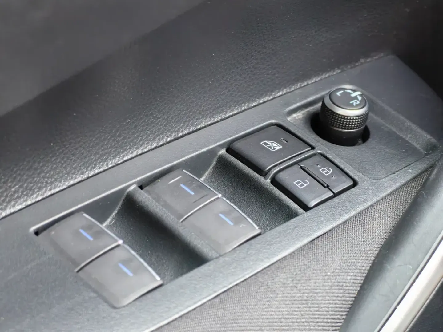 Cumpara/ Vinde online Toyota Corolla 2022 SH, la cel mai bun pret pentru tine!