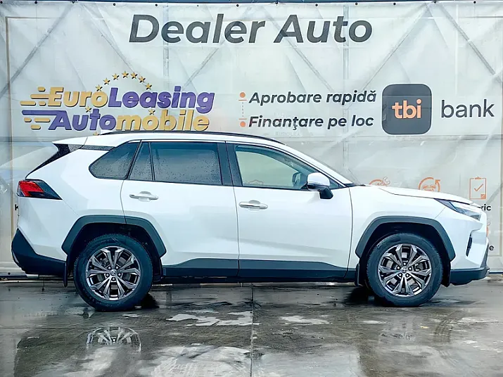 Cumpără / Vinde Toyota RAV 4 2021 SH, la cel mai bun pret pentru tine!