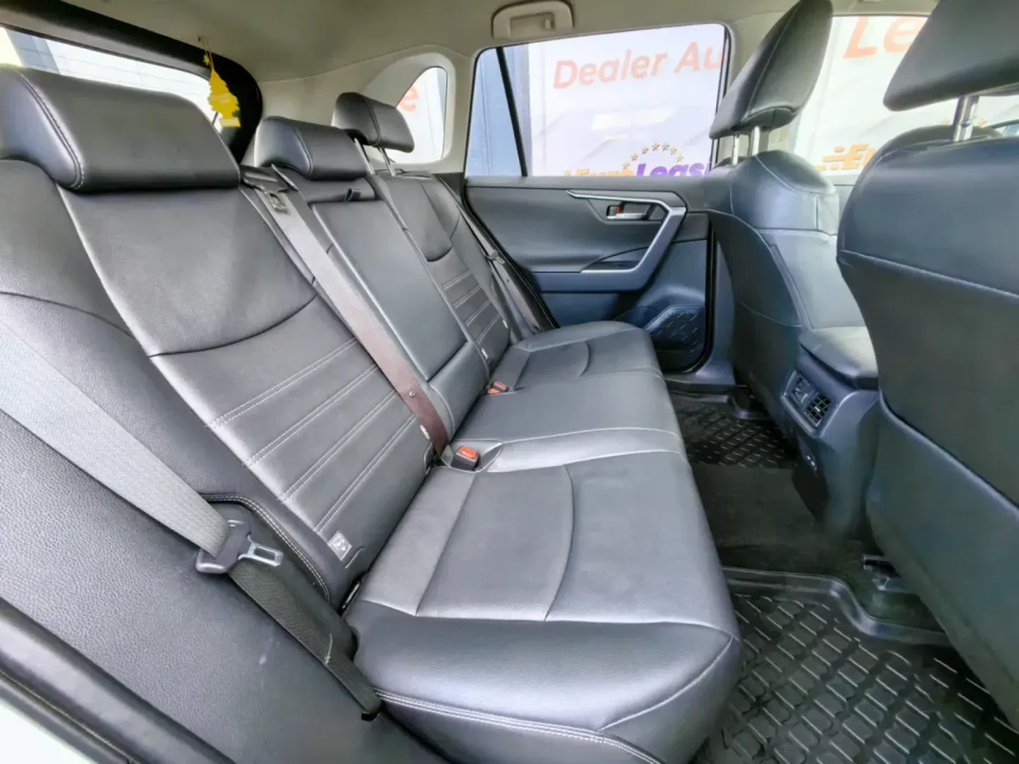 Cumpara/ Vinde online Toyota RAV 4 2021 SH, la cel mai bun pret pentru tine!