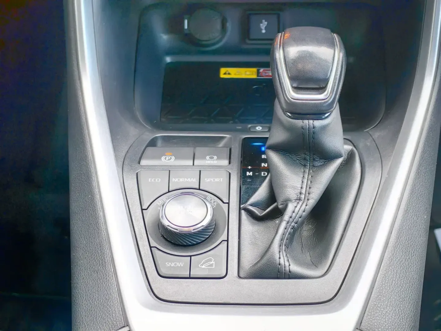 Cumpara/ Vinde online Toyota RAV 4 2021 SH, la cel mai bun pret pentru tine!