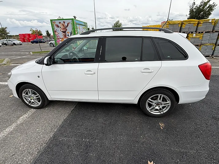 Cumpără / Vinde Skoda Fabia 2012 SH, la cel mai bun pret pentru tine!