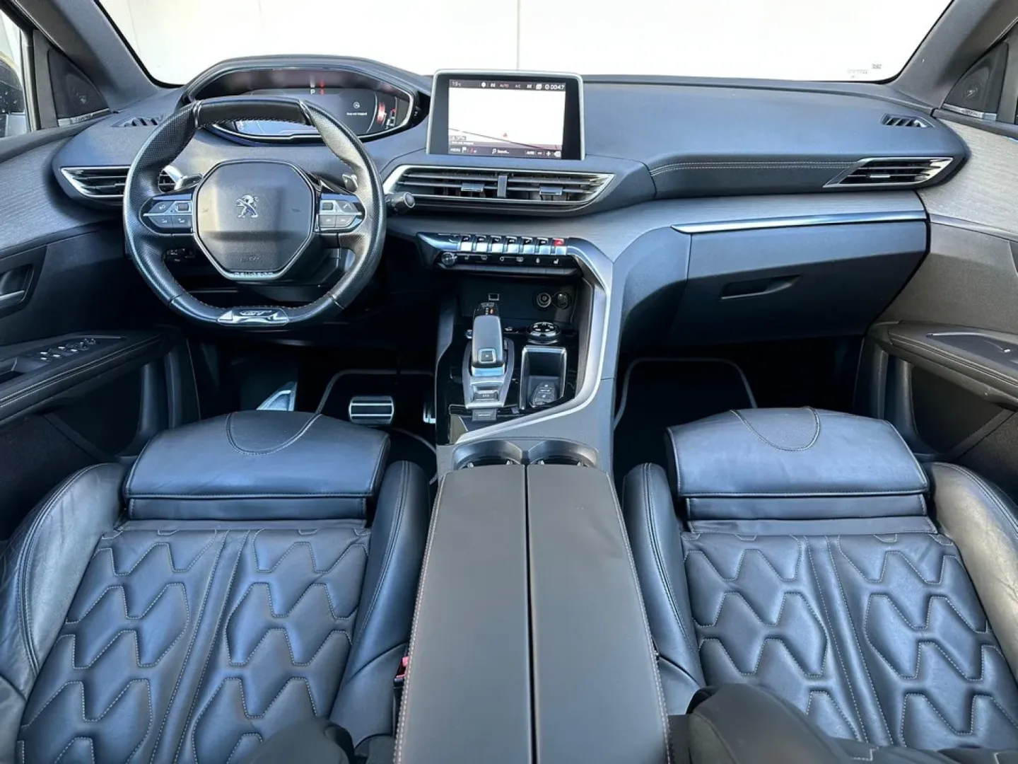 Cumpara/ Vinde online Peugeot 5008 2018 SH, la cel mai bun pret pentru tine!
