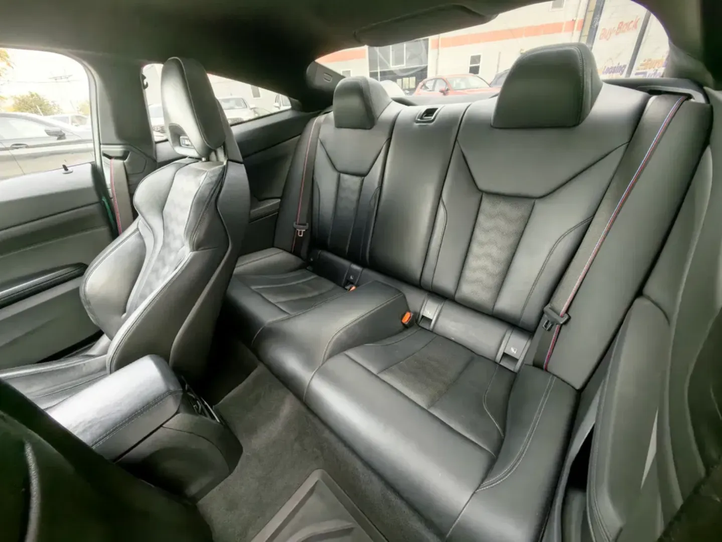 Cumpara/ Vinde online BMW M4 2023 SH, la cel mai bun pret pentru tine!