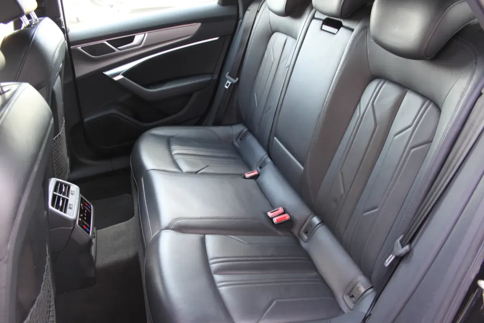 Cumpara/ Vinde online Audi A6 2021 SH, la cel mai bun pret pentru tine!