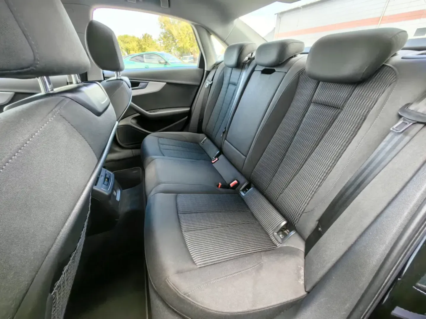 Cumpara/ Vinde online Audi A4 2018 SH, la cel mai bun pret pentru tine!