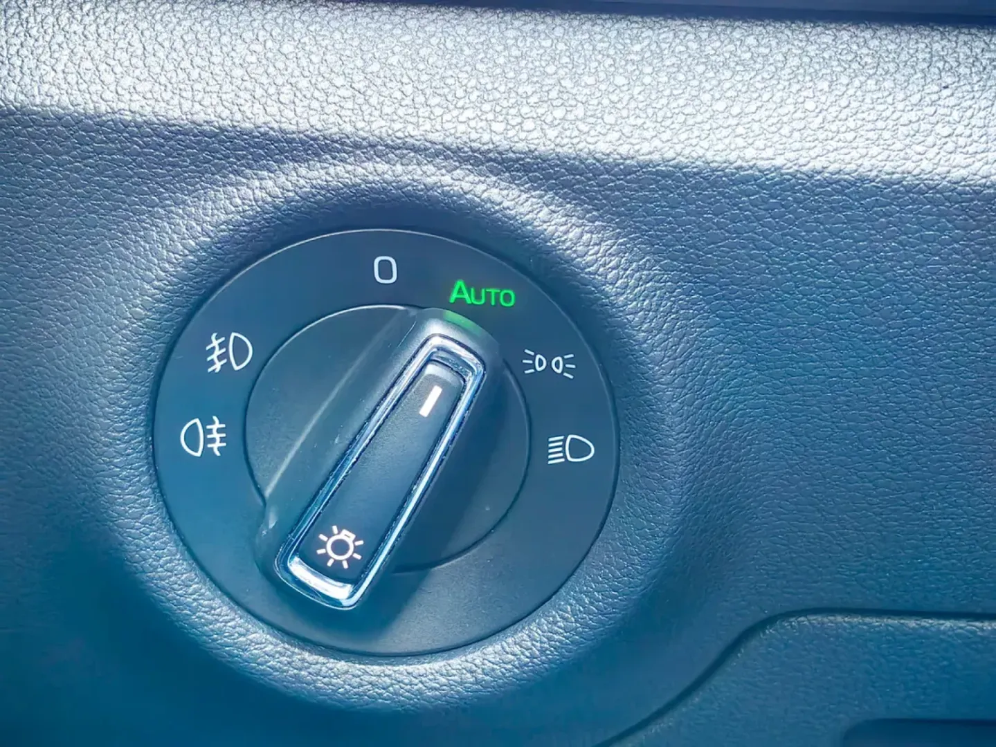 Cumpara/ Vinde online Skoda Kamiq 2022 SH, la cel mai bun pret pentru tine!
