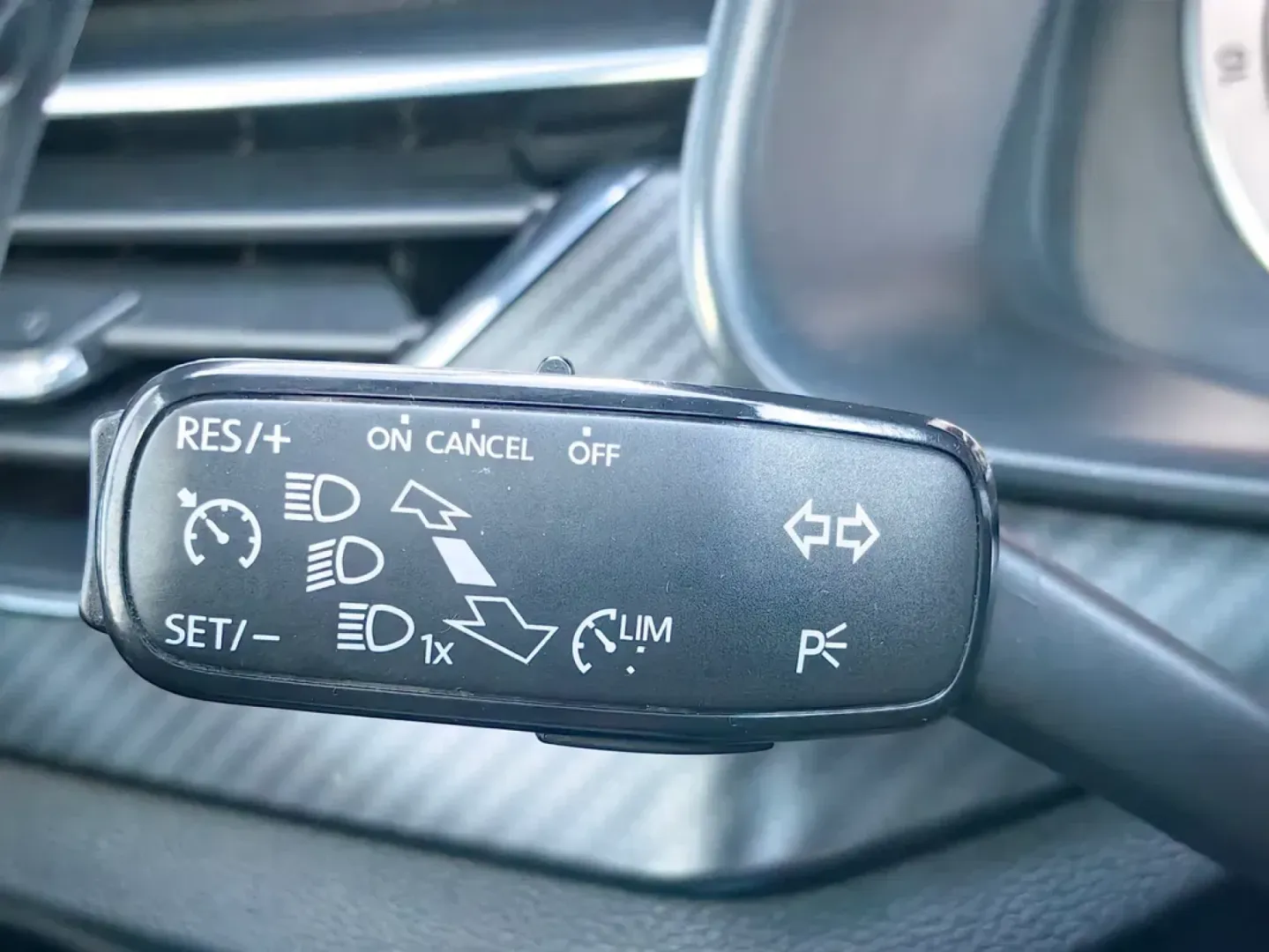 Cumpara/ Vinde online Skoda Kamiq 2022 SH, la cel mai bun pret pentru tine!