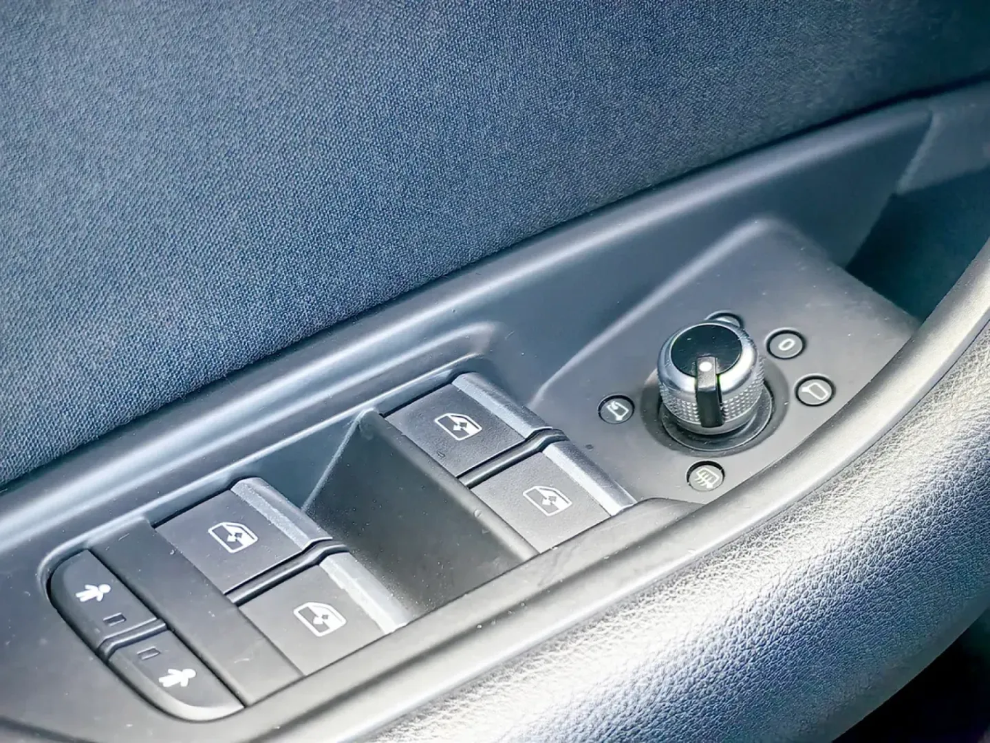 Cumpara/ Vinde online Audi A4 2018 SH, la cel mai bun pret pentru tine!