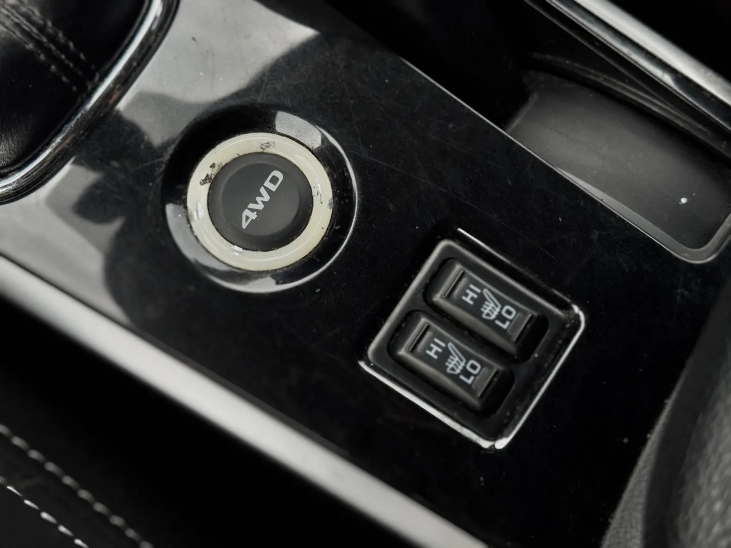 Cumpara/ Vinde online Mitsubishi Outlander 2017 SH, la cel mai bun pret pentru tine!