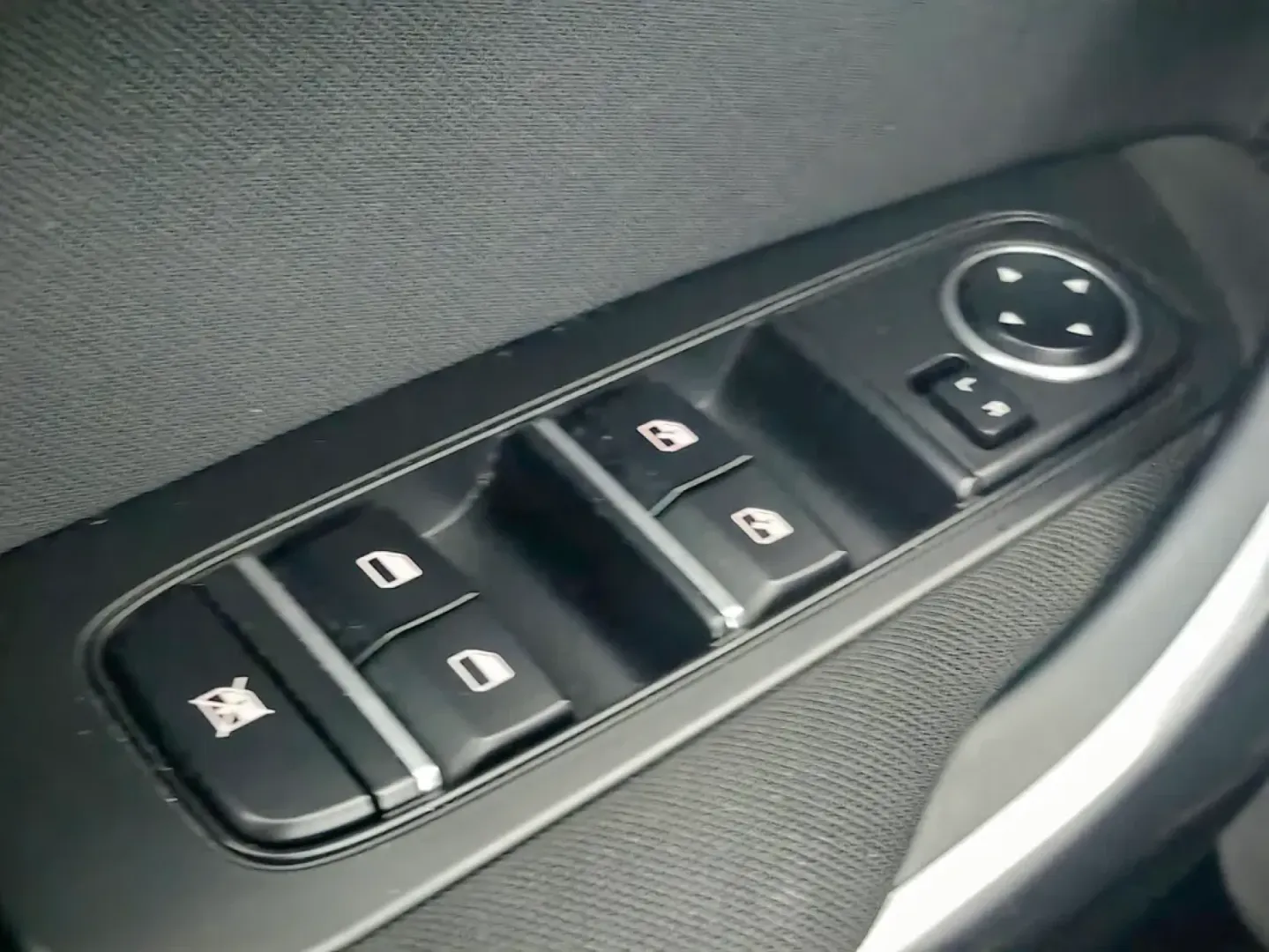 Cumpara/ Vinde online Kia Ceed 2022 SH, la cel mai bun pret pentru tine!