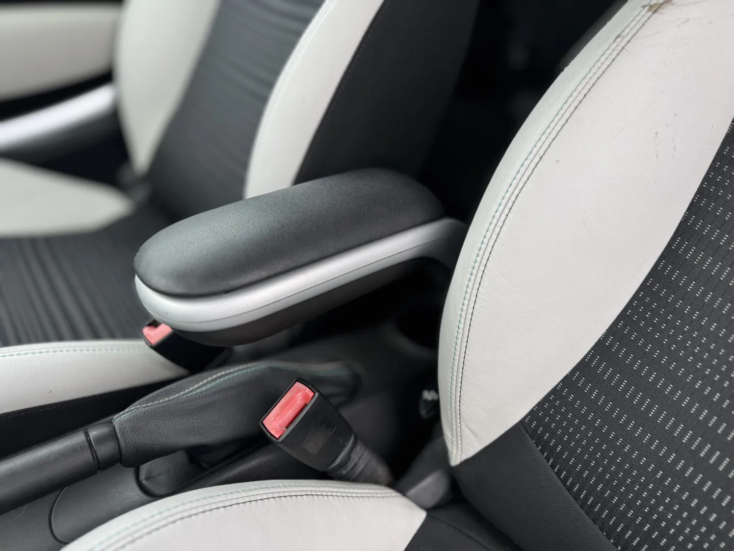 Cumpara/ Vinde online MINI Cooper S 2010 SH, la cel mai bun pret pentru tine!