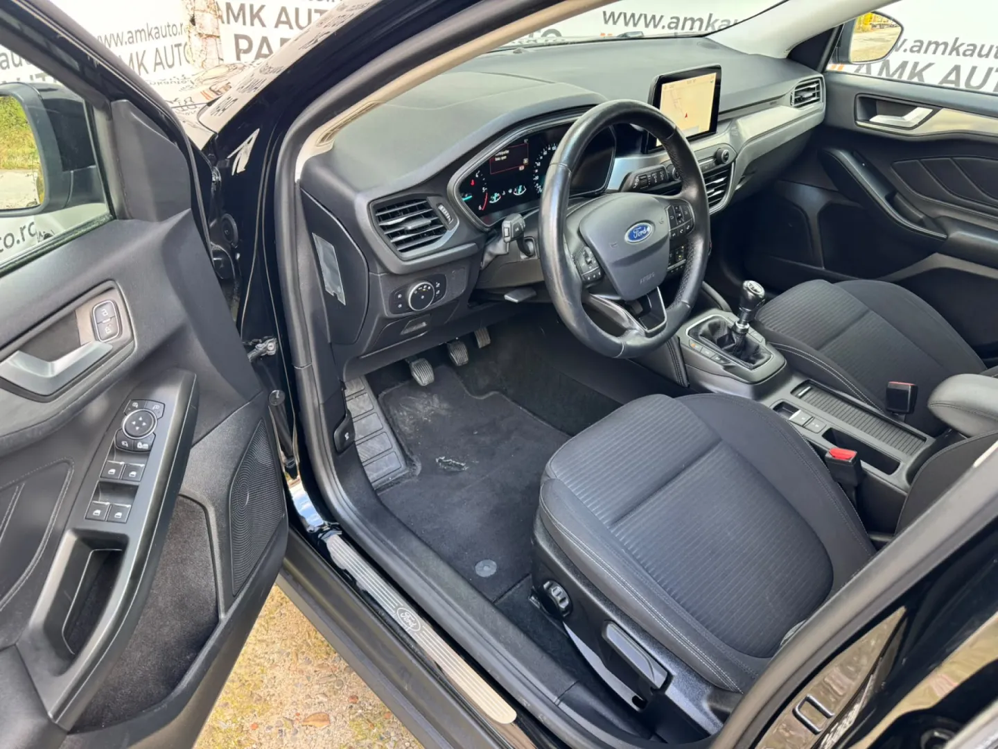 Cumpara/ Vinde online Ford Focus 2018 SH, la cel mai bun pret pentru tine!