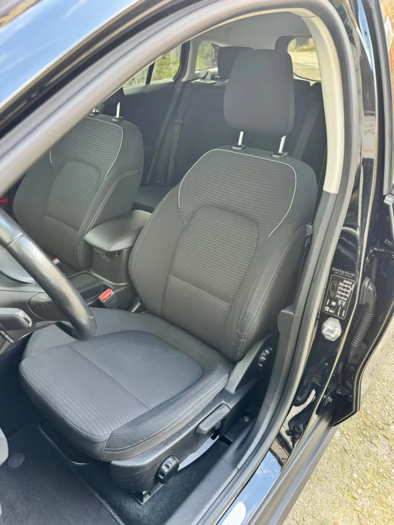 Cumpara/ Vinde online Ford Focus 2018 SH, la cel mai bun pret pentru tine!
