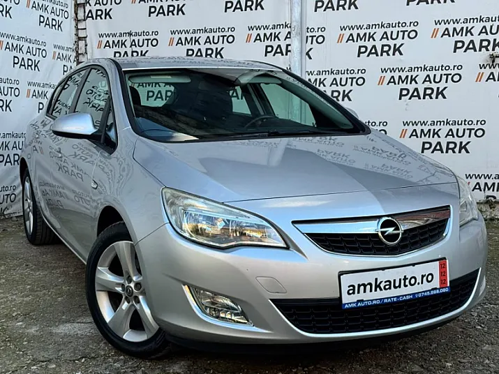 Cumpără / Vinde Opel Astra 2011 SH, la cel mai bun pret pentru tine!