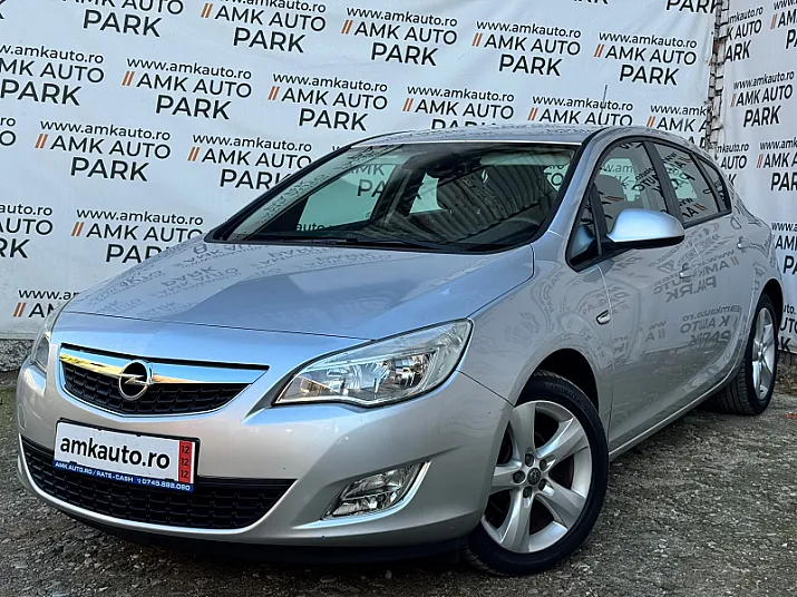Cumpără / Vinde Opel Astra 2011 SH, la cel mai bun pret pentru tine!