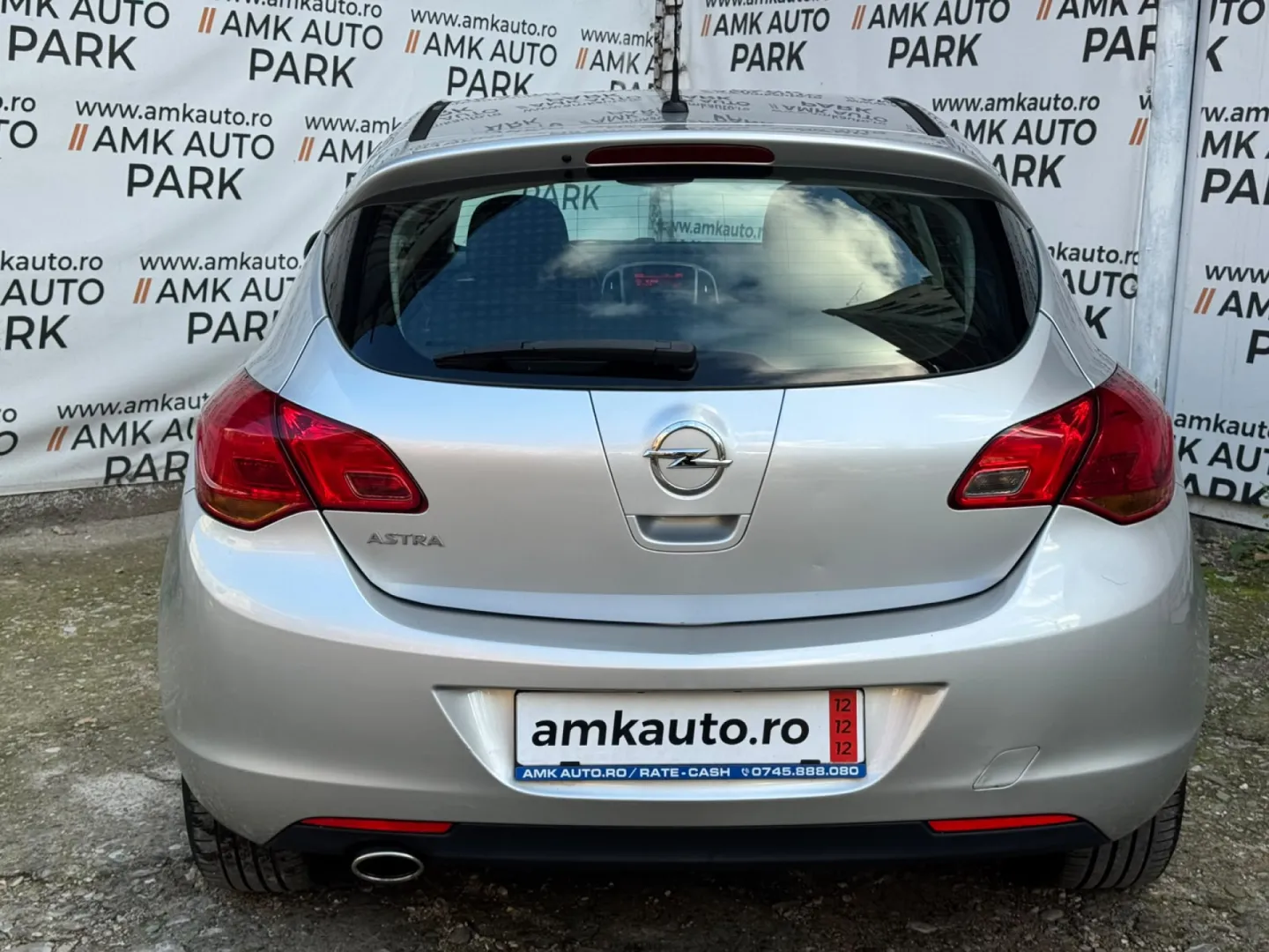 Cumpara/ Vinde online Opel Astra 2011 SH, la cel mai bun pret pentru tine!