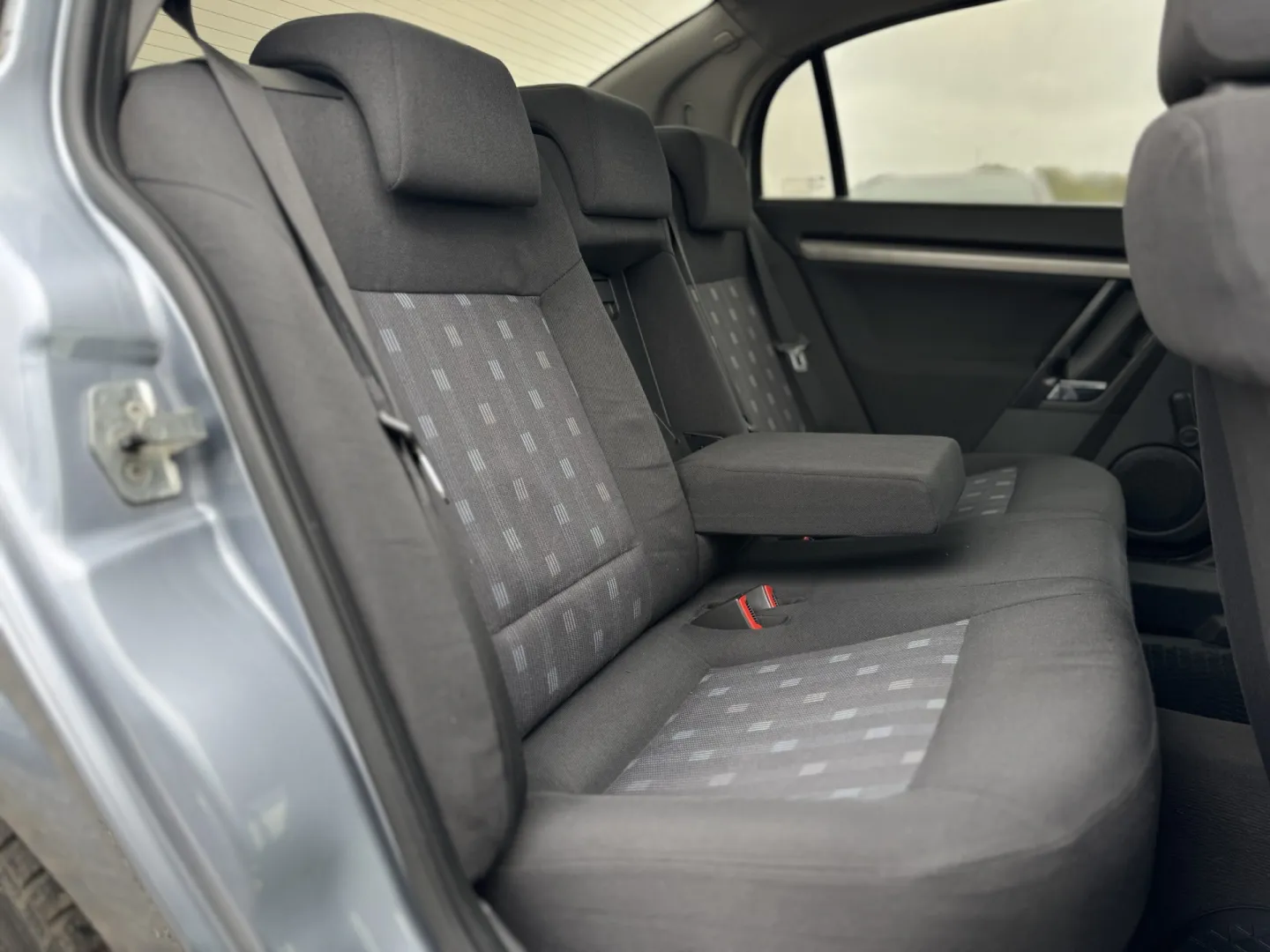 Cumpara/ Vinde online Opel Vectra 2008 SH, la cel mai bun pret pentru tine!