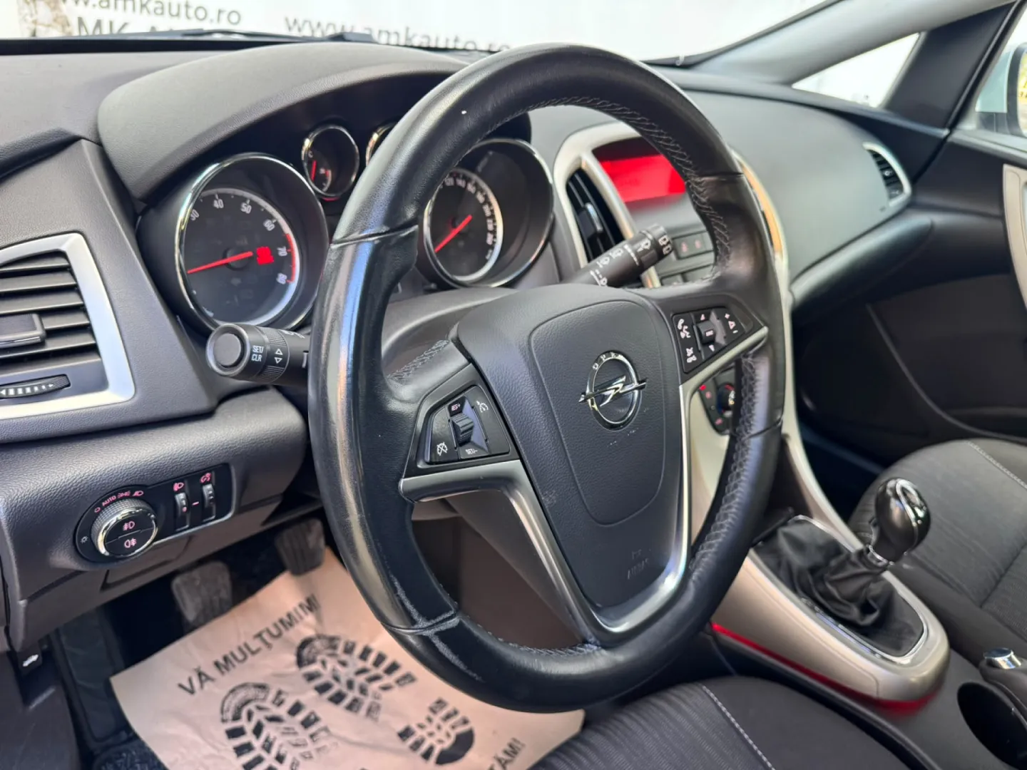 Cumpara/ Vinde online Opel Astra 2011 SH, la cel mai bun pret pentru tine!