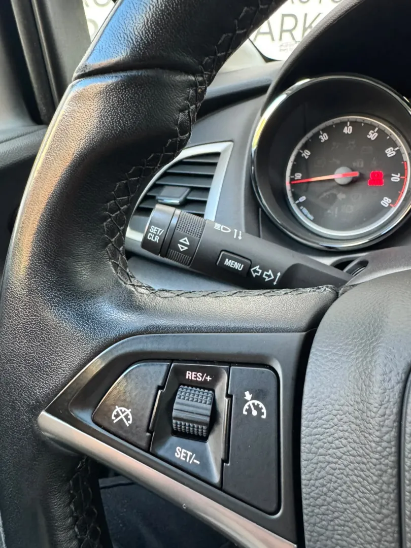 Cumpara/ Vinde online Opel Astra 2011 SH, la cel mai bun pret pentru tine!