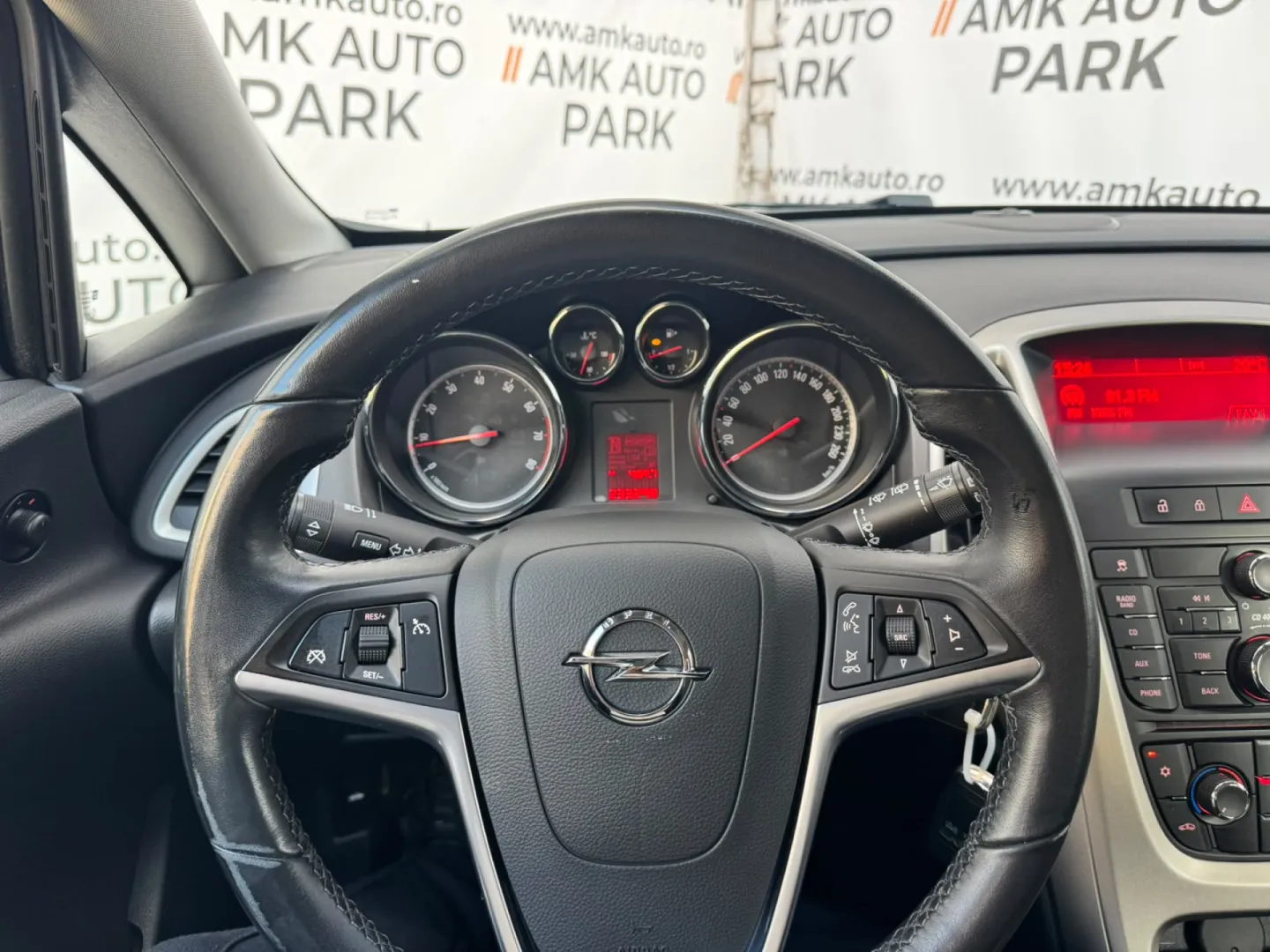 Cumpara/ Vinde online Opel Astra 2011 SH, la cel mai bun pret pentru tine!