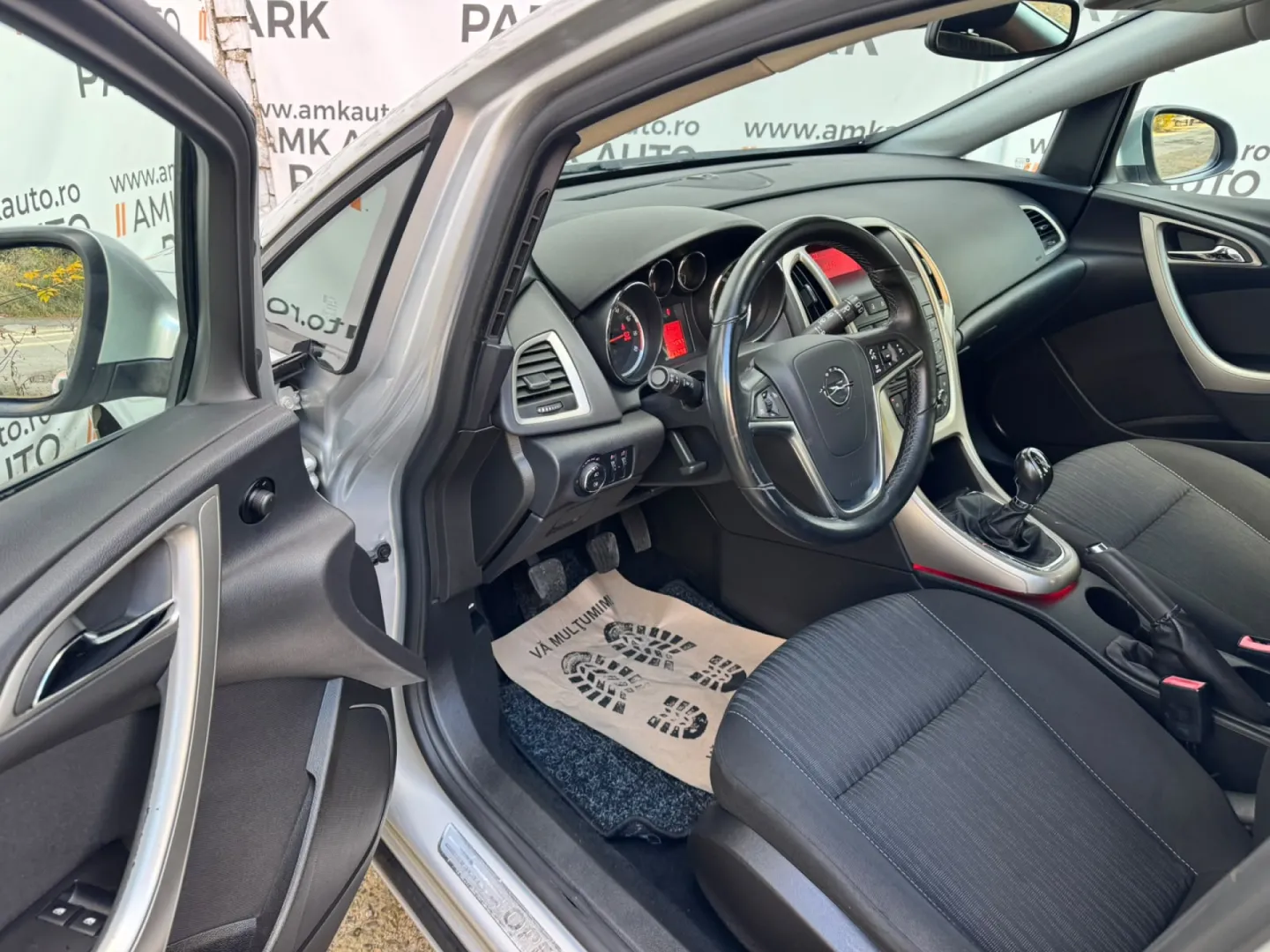 Cumpara/ Vinde online Opel Astra 2011 SH, la cel mai bun pret pentru tine!