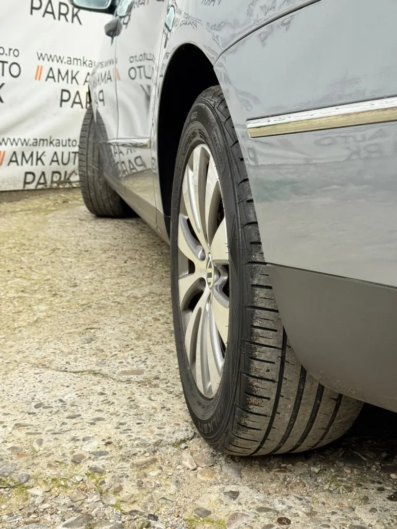 Cumpara/ Vinde online Volkswagen Passat 2009 SH, la cel mai bun pret pentru tine!