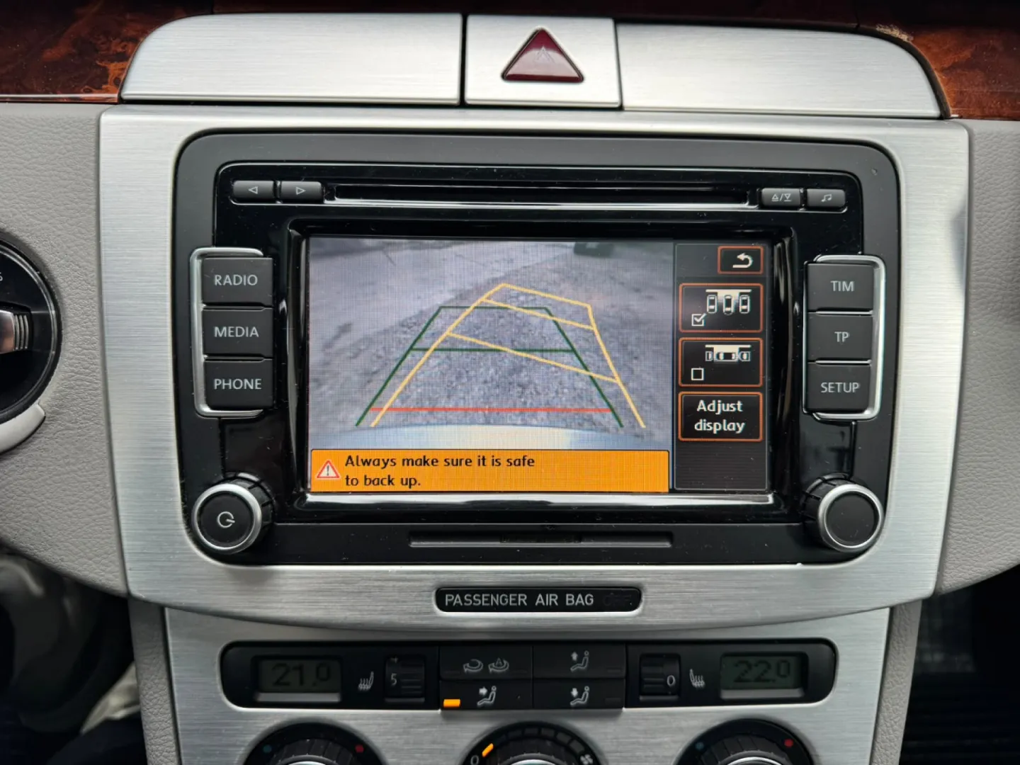 Cumpara/ Vinde online Volkswagen Passat 2009 SH, la cel mai bun pret pentru tine!