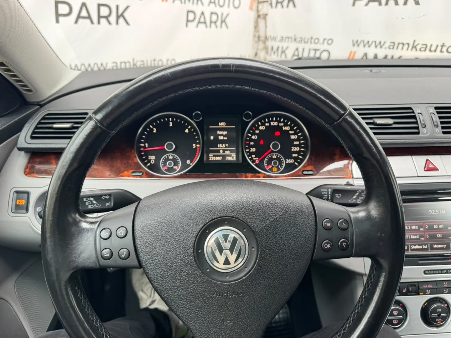 Cumpara/ Vinde online Volkswagen Passat 2009 SH, la cel mai bun pret pentru tine!